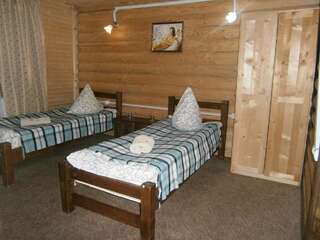 Отель Dacia Татаров Двухместный номер с 1 кроватью или 2 отдельными кроватями и балконом-5